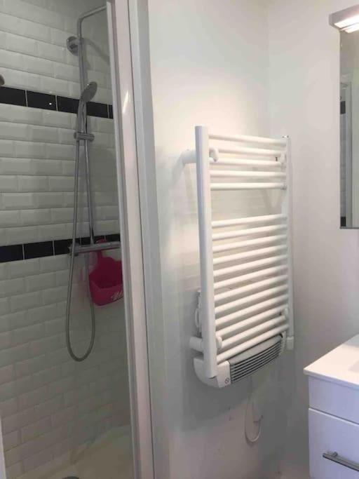 Duplex 45M2 -Zac L'Oreal - Palais De Justice Paris Clichy Esterno foto