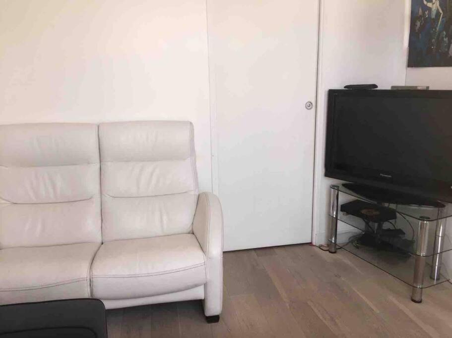 Duplex 45M2 -Zac L'Oreal - Palais De Justice Paris Clichy Esterno foto
